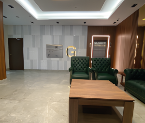 مبني اداري تجاري